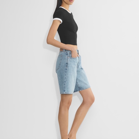 Aritzia | HomeStretch™ Rib Crew Waist T-Shirt | M | Black - Picture 2 of 5